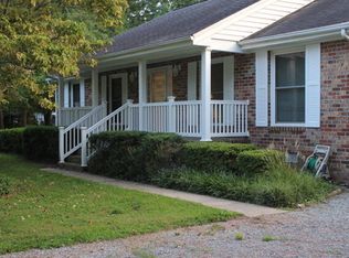 165 Cobbs Shores Dr, Cobbs Creek, VA 23035