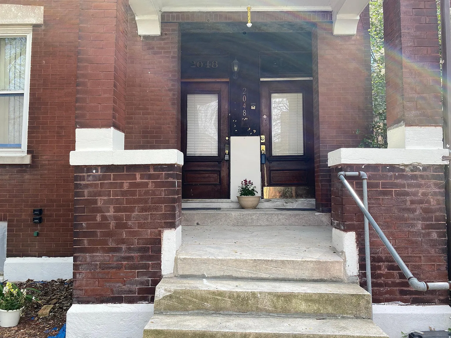 2048 Russell Blvd — Photo 2