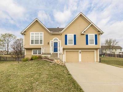 21310 W 120th Ter, Olathe, KS, 66061