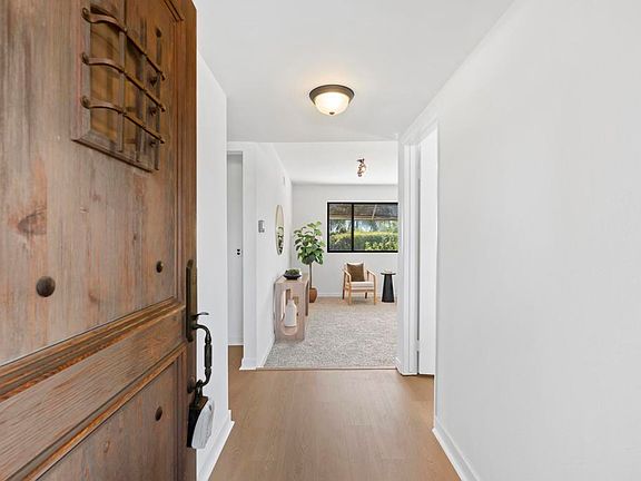 4th image of 5925 Manon St