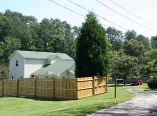 11190 Pickett St, Soddy Daisy, TN 37379