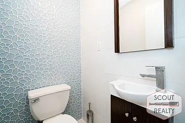 Rented by SCOUTBK.COM