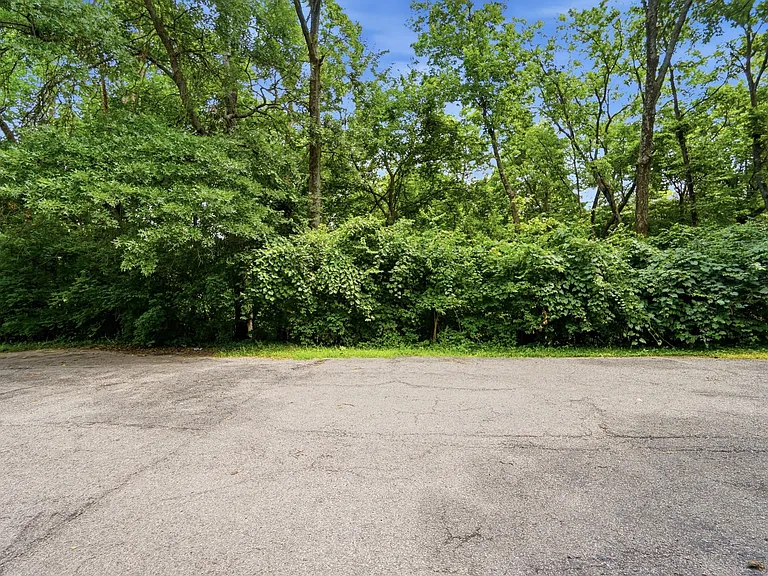 3524 Hazelwood Ave #1 — Photo 38