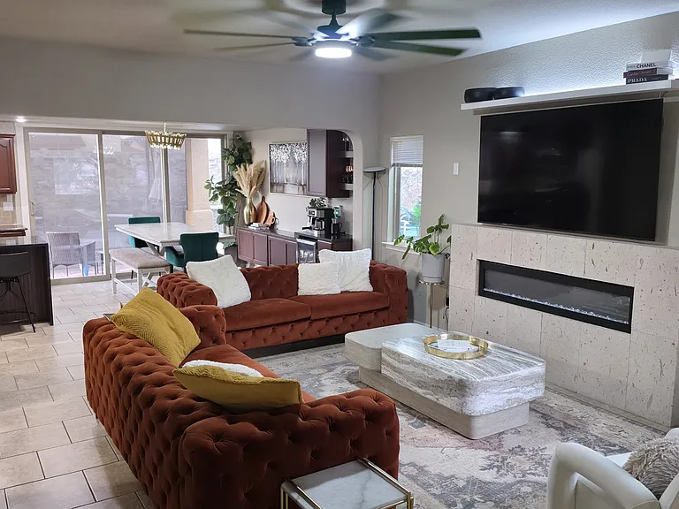 7653 Mammoth Ln — Photo 4