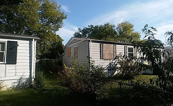 3rd image of 1311 N 30th St