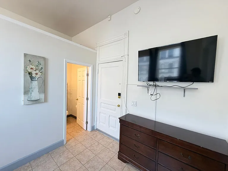 444 G St #44 — Photo 5