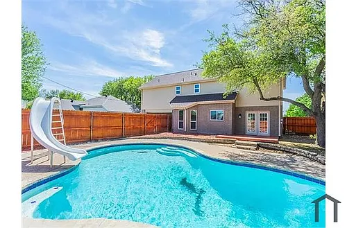 5202 Vagas Dr Photo 1