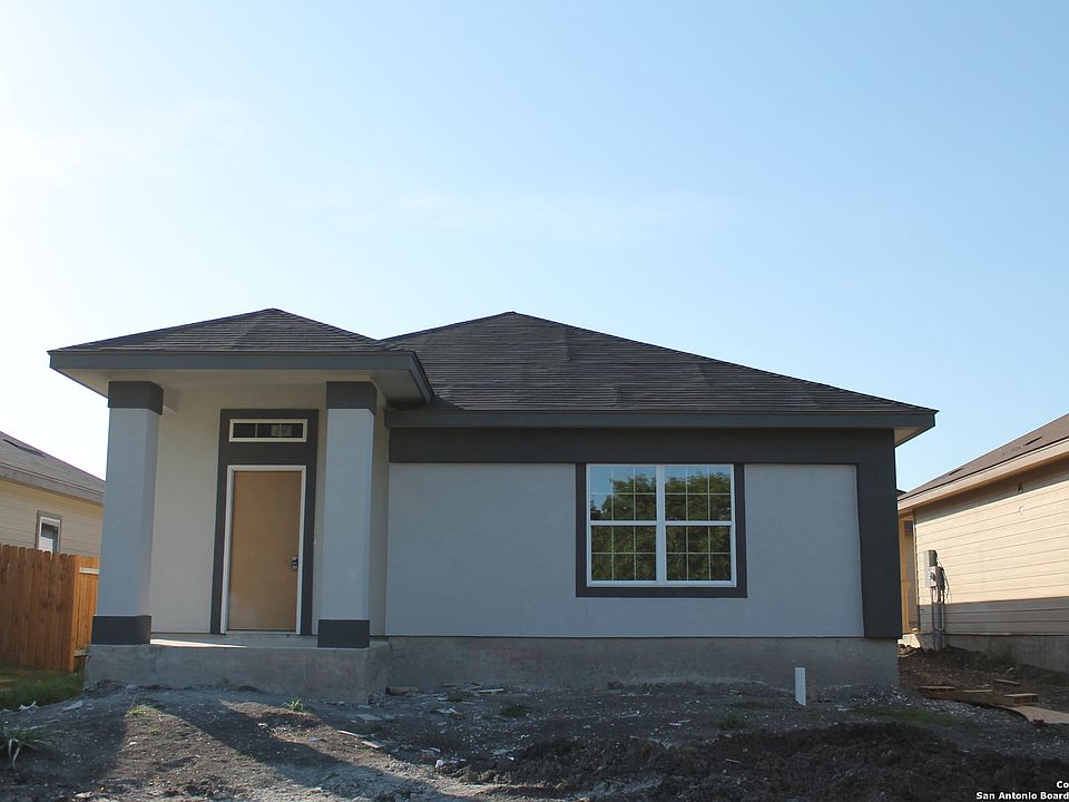 1st image of 5989 Mdcrown Dr.