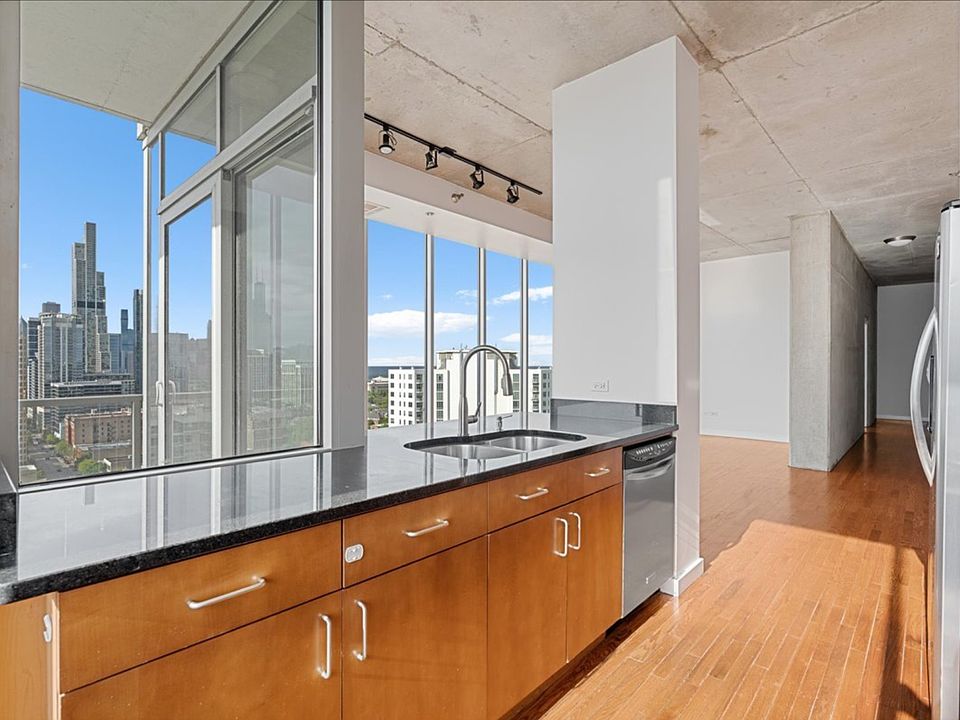 1st image of 1720 S Michigan Ave APT 2304