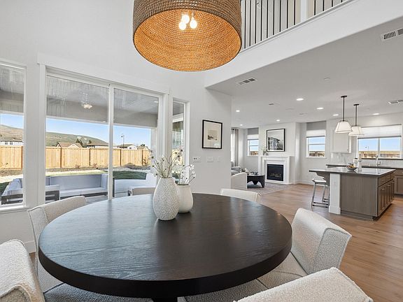 7th image of this home