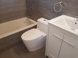 Rented by Makover Group Inc