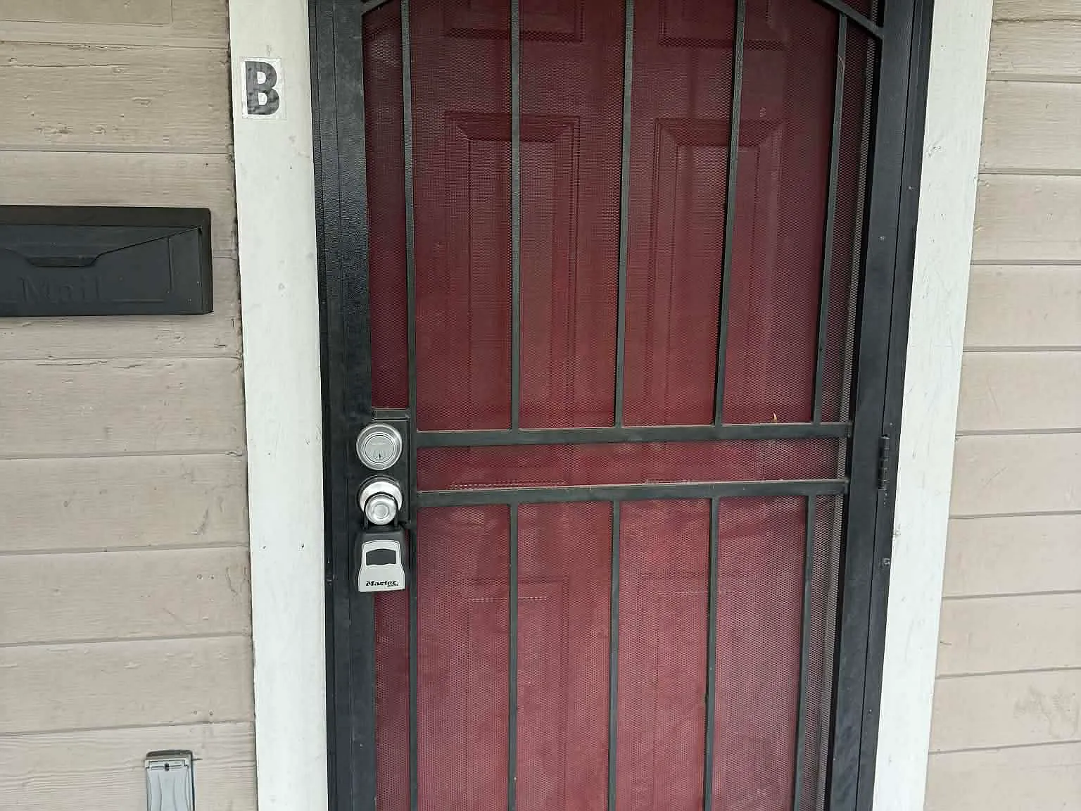 2 bed, 1000 sqft, $775 — Photo 2