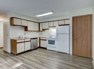 2019 4th St E #101, Menomonie, WI 54751