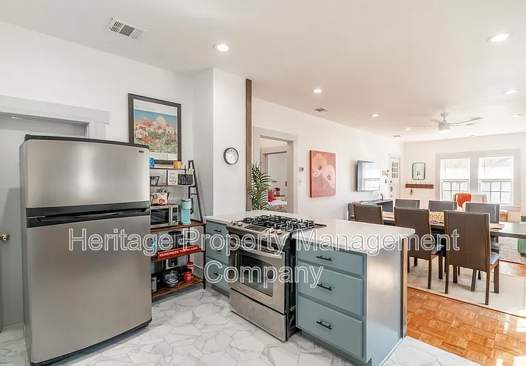 475 E French Pl — Photo 14