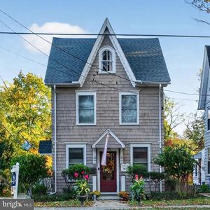 526 E Main St, Moorestown, NJ, 08057