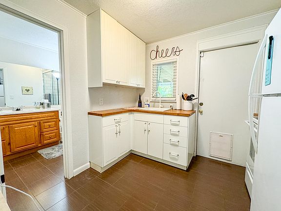 4th image of 4428 N 30th St