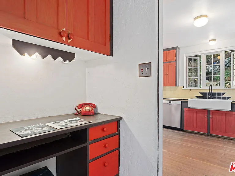 1431 W Avon Park Ter — Photo 20