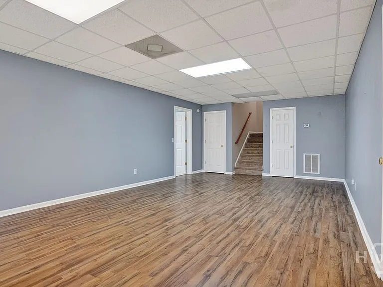 354 E Creek Bnd — Photo 36