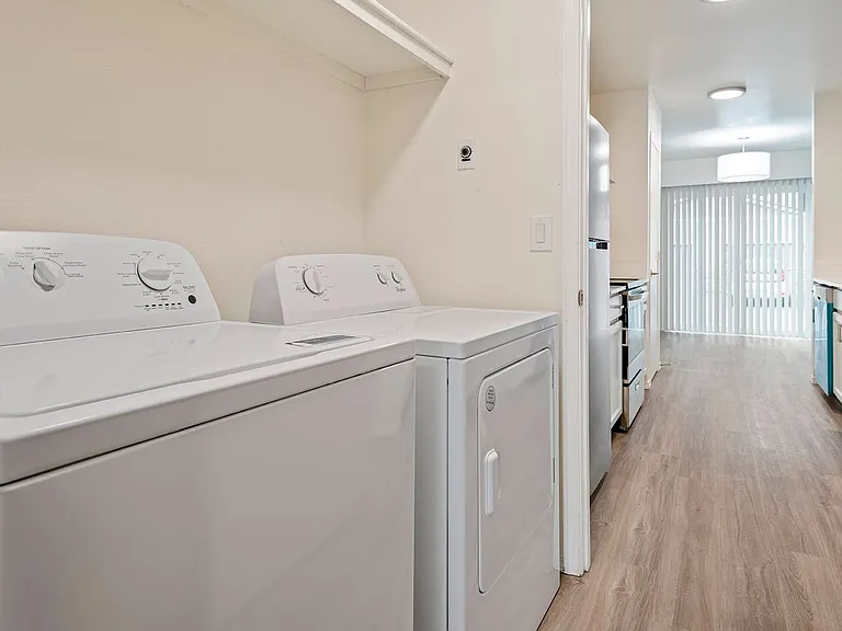Kensington Townhomes — Photo 31