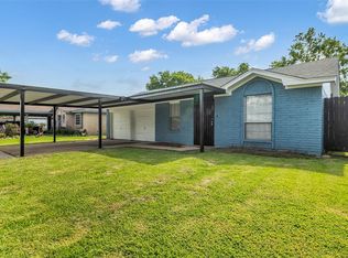 12127 Redfern Dr, Houston, TX 77048