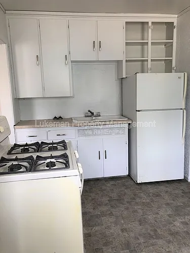 1410 Oak St #1 Photo 1