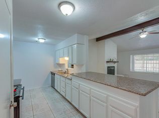 10011 Old Towne Ln, Sugar Land, TX 77498