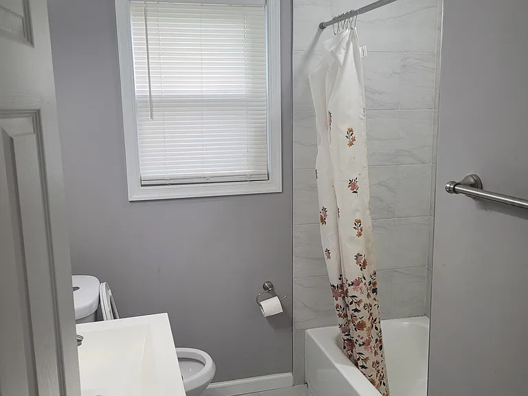 22 Hazel Ave #2 — Photo 7