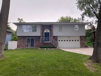 20 Grant Ave, Lake In The Hills, IL, 60156