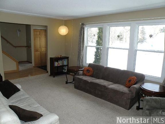 3rd image of 3195 Walnut Grove Ln N