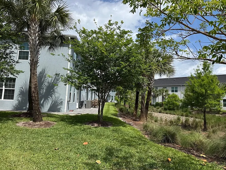 1887 SE Ocean Cove Way — Photo 59