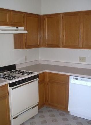 4th image of 8400 Columbia Falls Dr