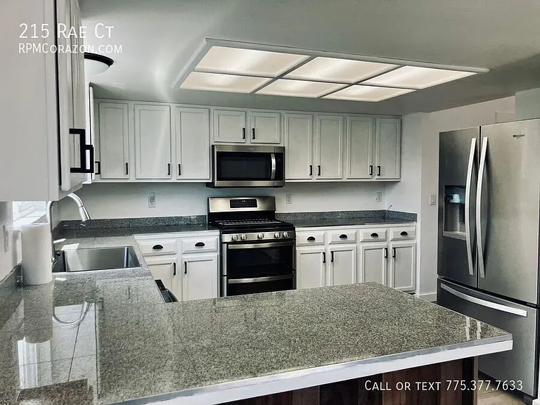 215 Rae Ct — Photo 32