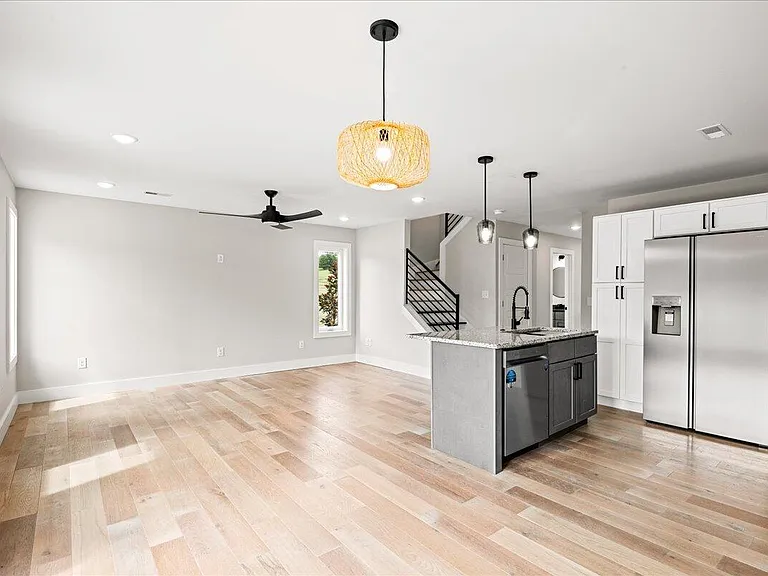 143 Crooked Creek Dr — Photo 37