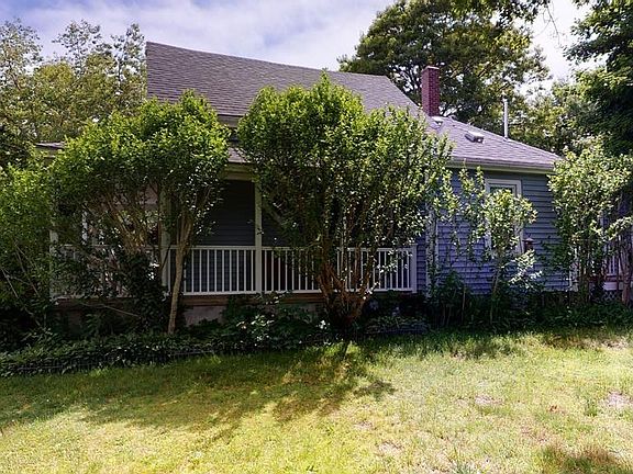 2nd image of 80 Cypress St