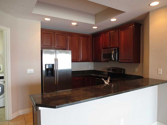 4th image of 449 S 12th St Unit 2505