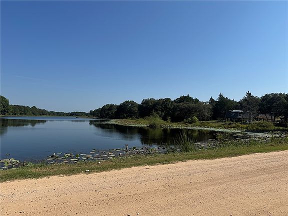 2nd image of Fir Dr
