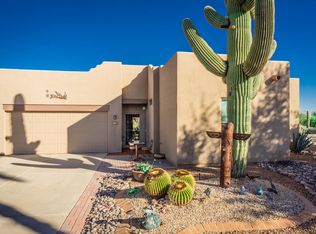 804 W Puma Peak Rd, Green Valley, AZ 85614