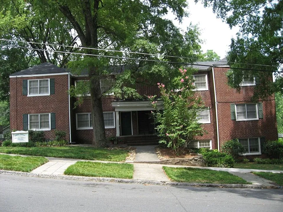 407 E 4th Ave