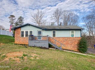 6023 N Apopka Dr, Knoxville, TN 37914