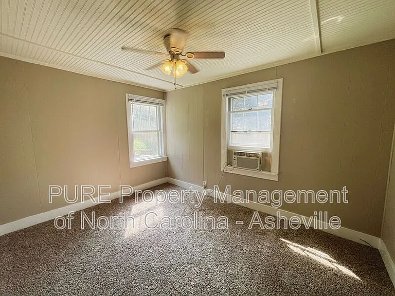 164 Spring St — Photo 9