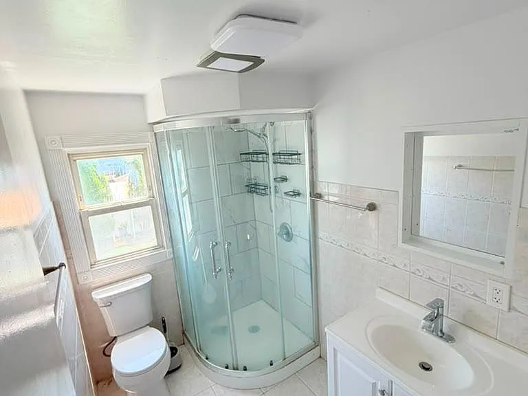 68 Daniel St — Photo 14