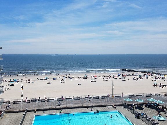 Beautiful pool/beach view