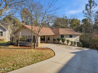 308 Cheeyo Ln, Loudon, TN 37774