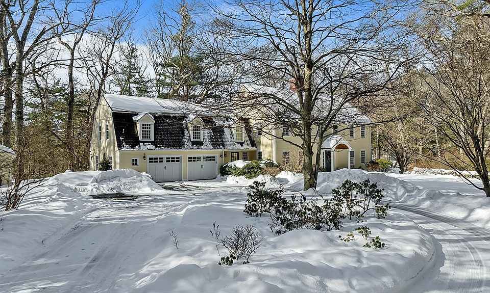 1st image of 63 Claypit Hill Rd