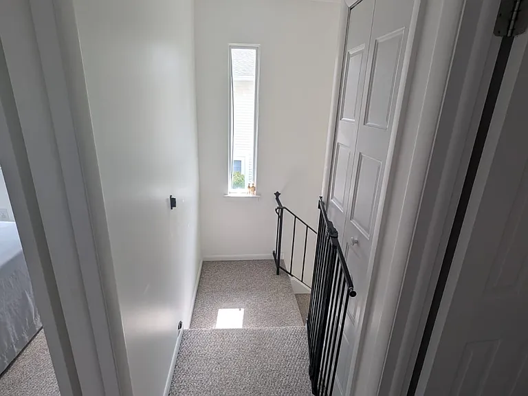 440 Eastbrooke Ln — Photo 12