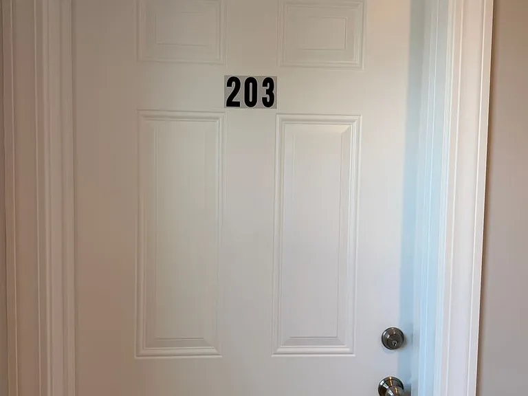 439 Main St — Photo 19