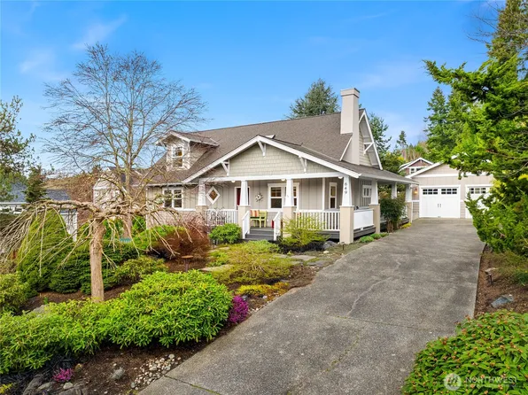 649 Al Dorsey Lane NW, Bainbridge Island, WA 98110