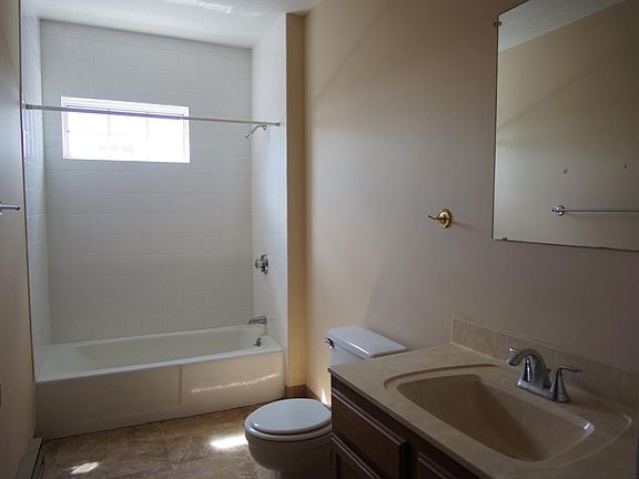 4th image of 101 Beacon Ave #3B
