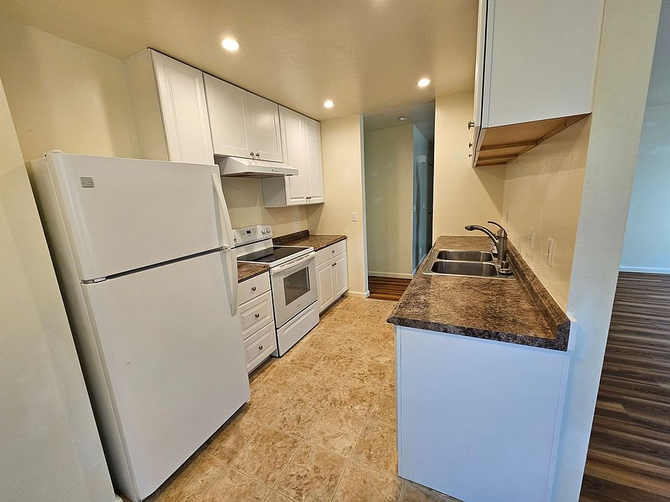 568 Spurr St Lakeport, CA, 95453 Apartments for Rent Zillow
