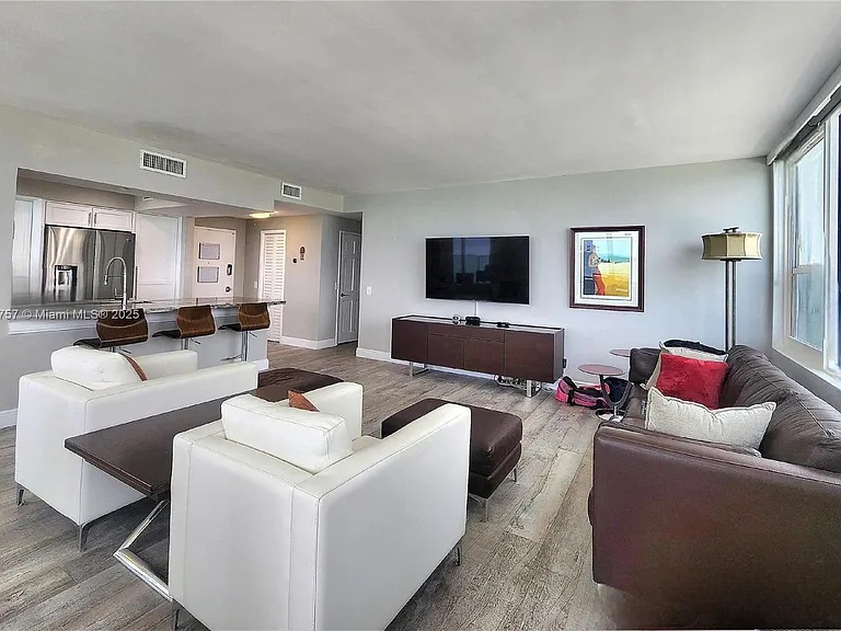 3505 S Ocean Dr #612 — Photo 11
